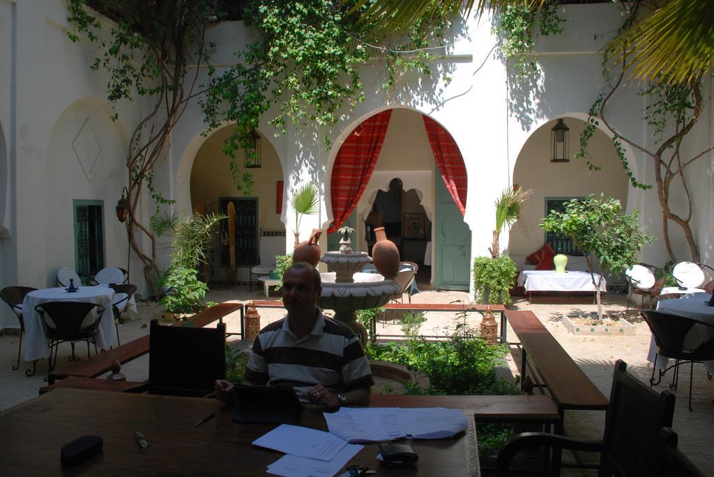 Dar Bounouar Hotel Marrakesh Exterior photo